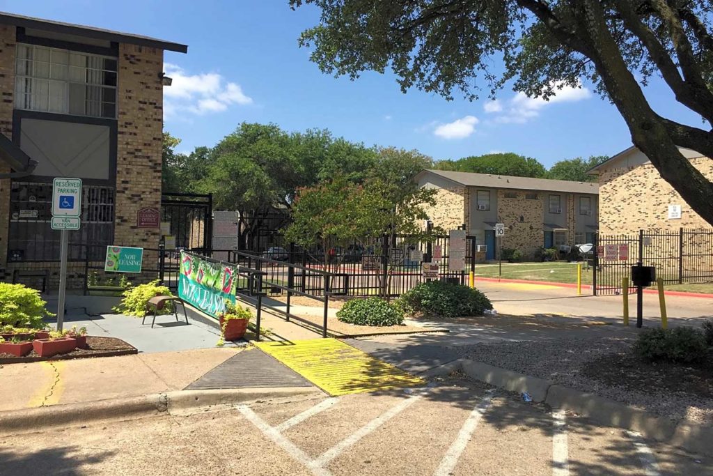 Regis Square Apartments; pet friendly two and three bedroom townhomes in Dallas DFW near Seagoville, Mesquite, Garland, Balch Springs